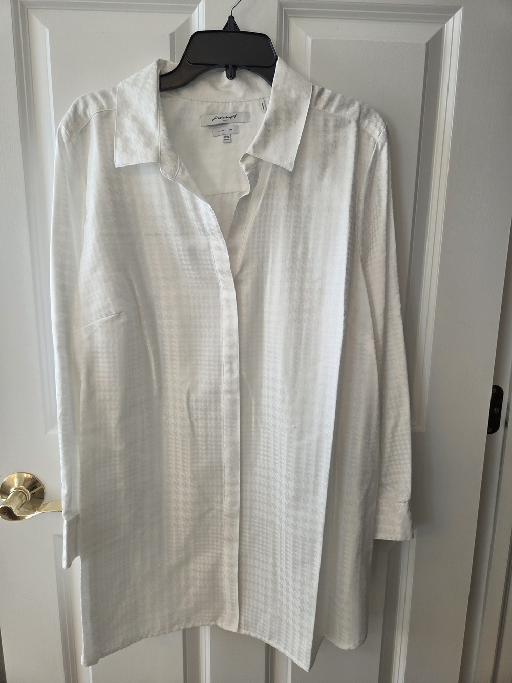 Foxcroft White On White Herringbone Textured Button-Front Blouse. Extra Long